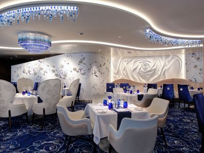 Celebrity Ascent AT BLU